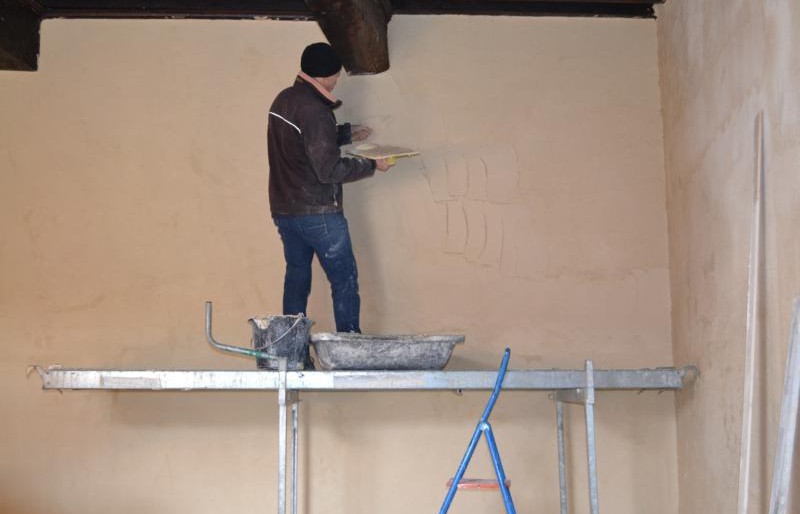 Finition enduit intérieur à la Chaux St Astier