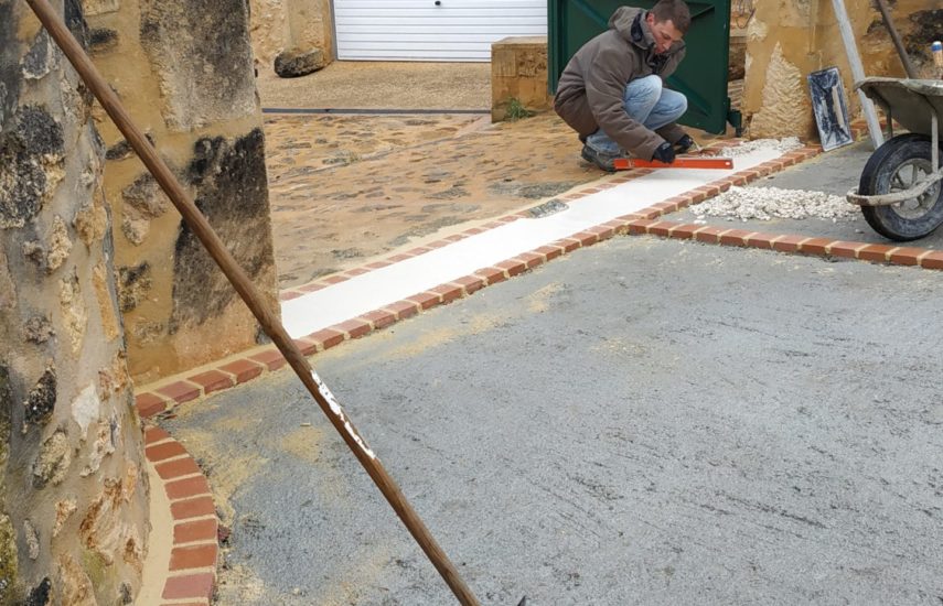 Préparation pour béton désactivé